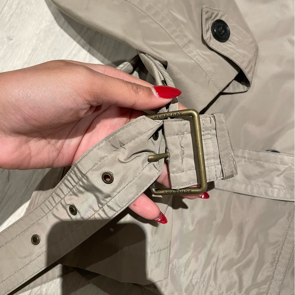 Burberry Brit Nylon Short Hooded Beige Trench - Picture 5 of 11